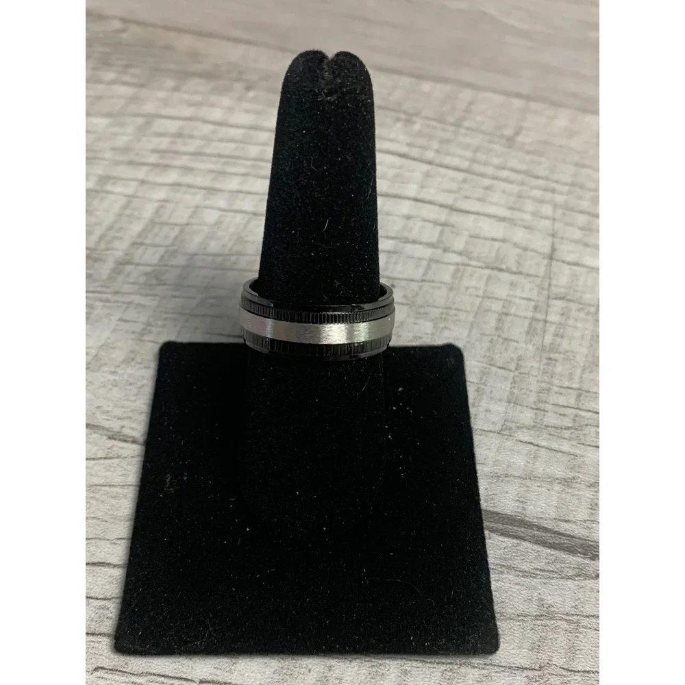Mens Black and Silver Spinner Ring Two Tone Brushed Band Size 9 Fidget Ring
